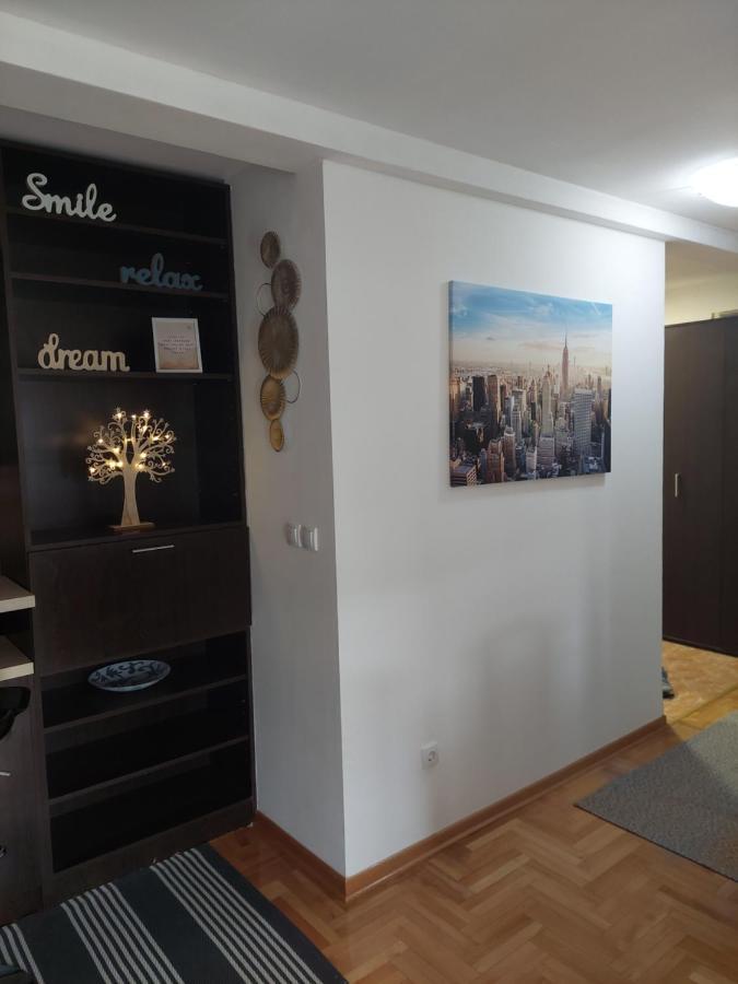 Flat 23 Daire Belgrad Dış mekan fotoğraf