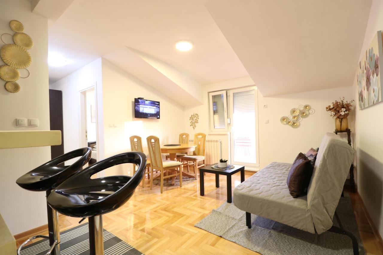 Flat 23 Daire Belgrad Dış mekan fotoğraf